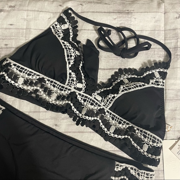 🆕NWT 2 PC BECCA Delilah Crochet Bikini Top + Bottom - Picture 11 of 16